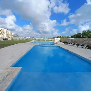pool-breeze-202.comcaribbean.com/